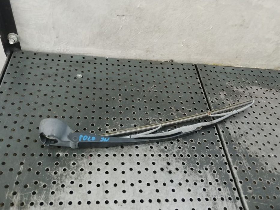 brat stergator haion vw polo 9n  6q6955707