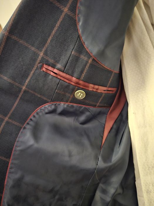 Set Sacou (S)+Camasa (XS) Cesar's