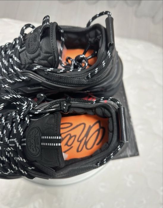 Versace Chain Reaction