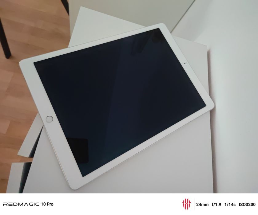 iPad 12.9 gen 2 a1670 blocat