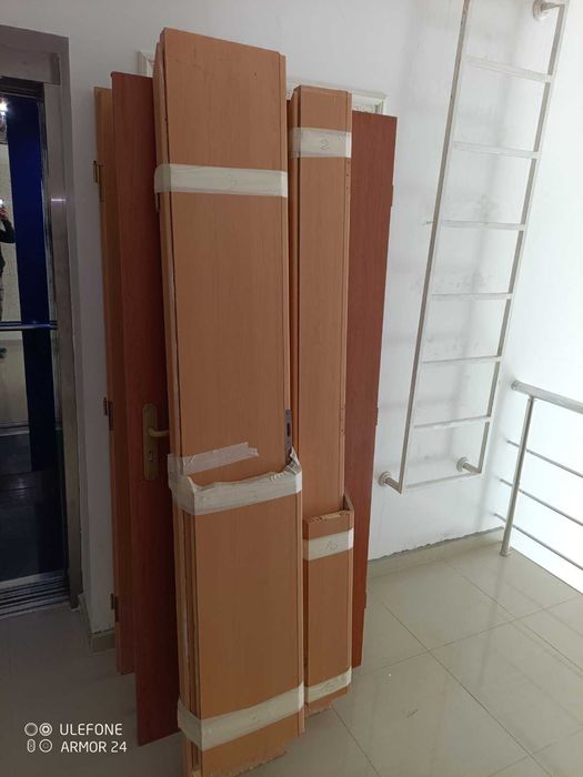 Интериорна врата