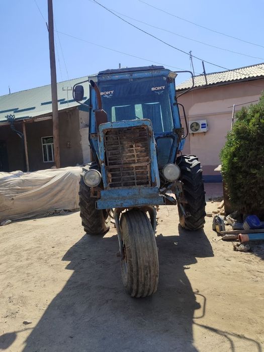 Mtz 80 traktor sotiladi soz xolatda