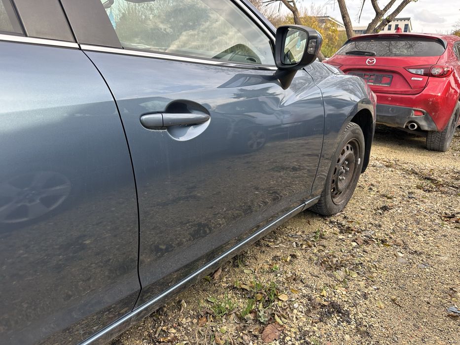 Врата/Врати десни за Мазда 6 комби 2013-