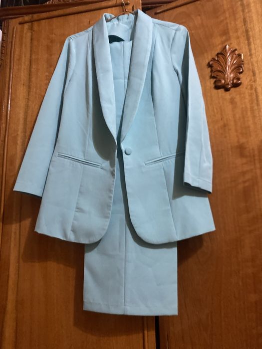 костюм брюки мятного цвета