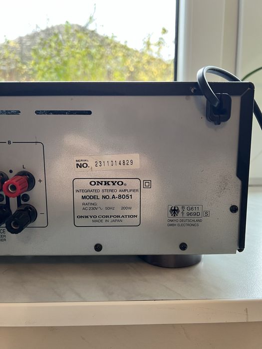 Amplificator/ statie Onkyo A-8051