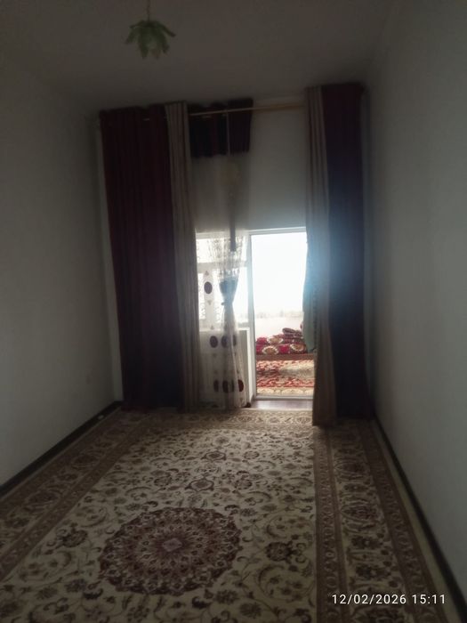 1 xonaliy dom sotiladi