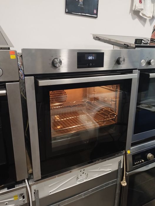 Фурна NEFF Slide & Hide потъваща врата