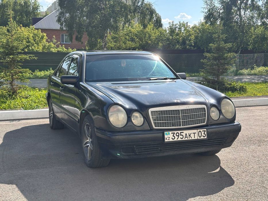 Mercedes-Benz E 230, 1996 г.