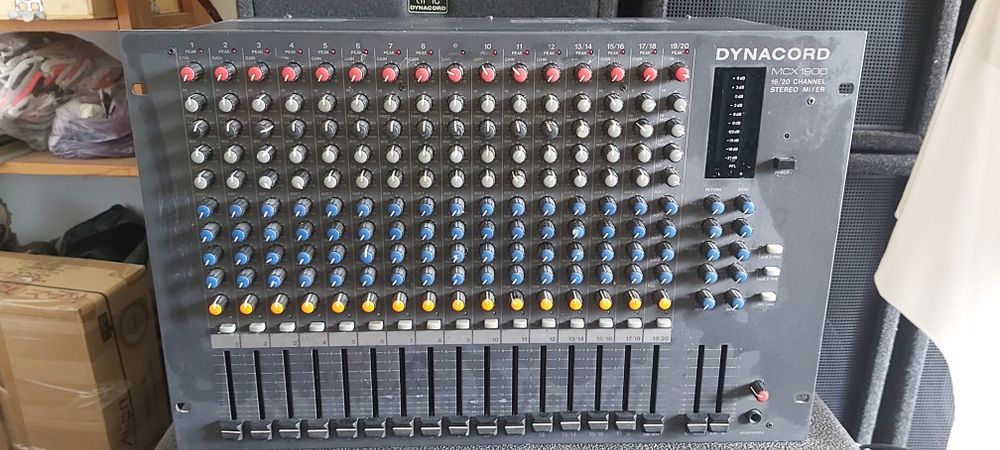 Vând mixer  pasiv Dynacord MCX 1900