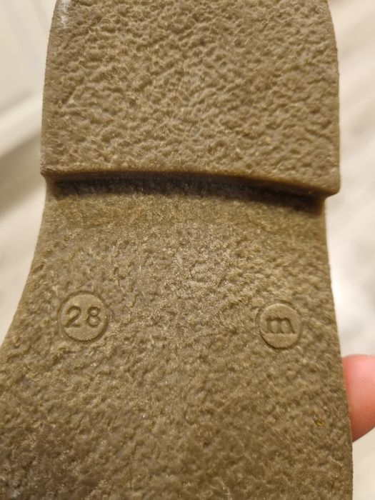 Ghete cu blaniță din piele întoarsă