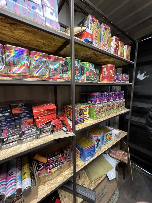 Салюты со склада