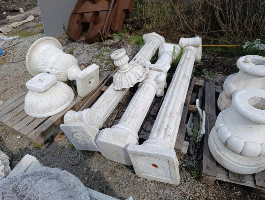 Градински Сет, произход Италия, материал цимент