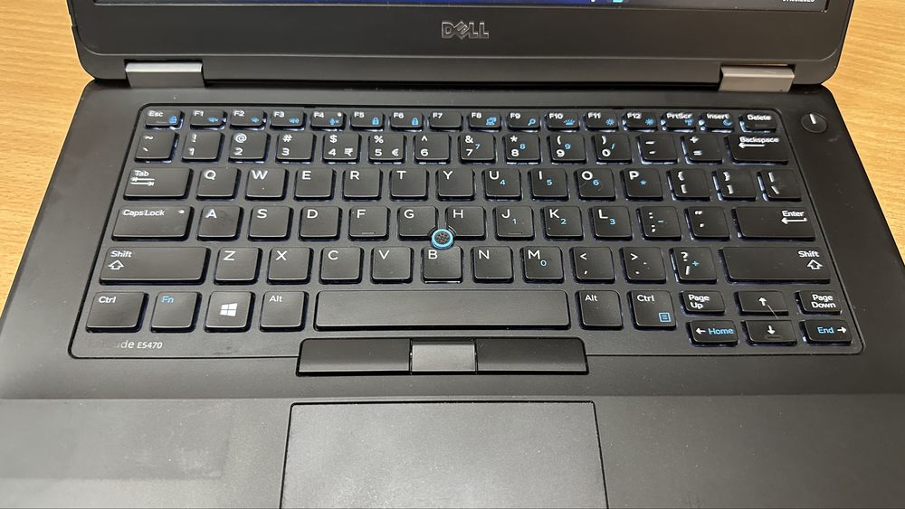 Vând urgent laptop functional  Dell-E5470