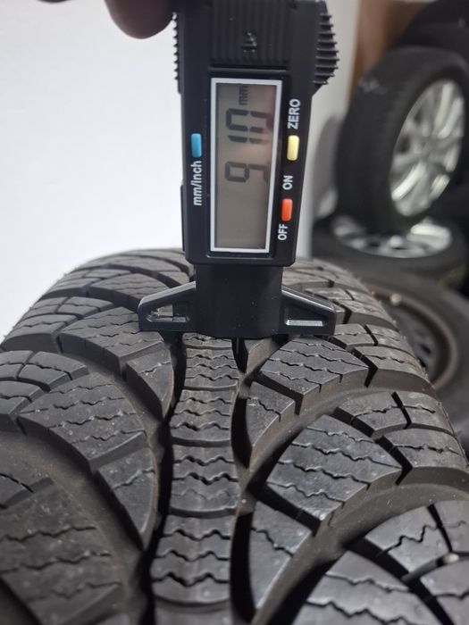 Set 4 anvelope iarna 175/70/14 Ca și NOI 27/2021