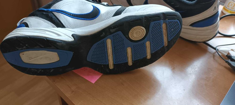 Мъжки обувки Nike Air Monarch D