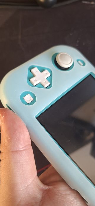 Nintendo switch lite + SD карта