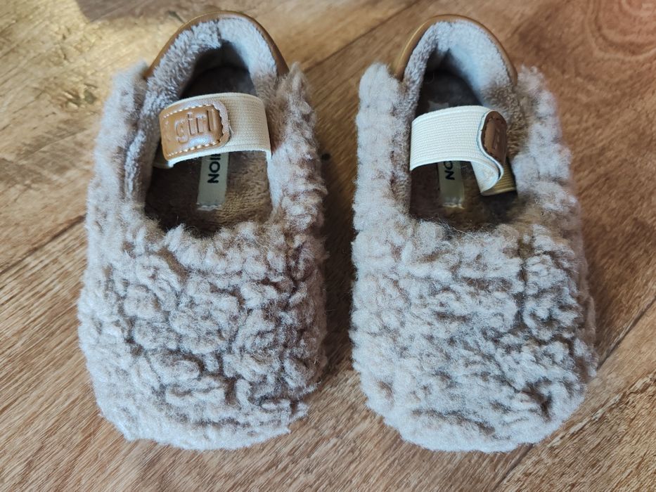 Плюшевые балетки