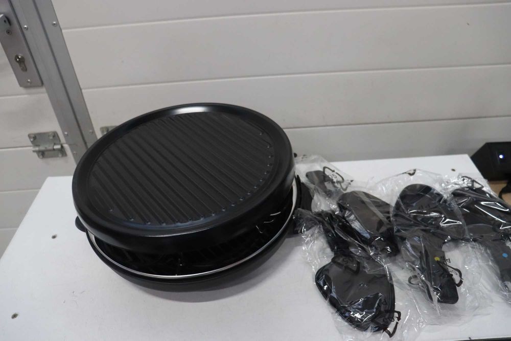 Комплект грил Princess Raclette с незалепващо покритие за 6 души, 800 вата, 162725 [Енергиен клас A]