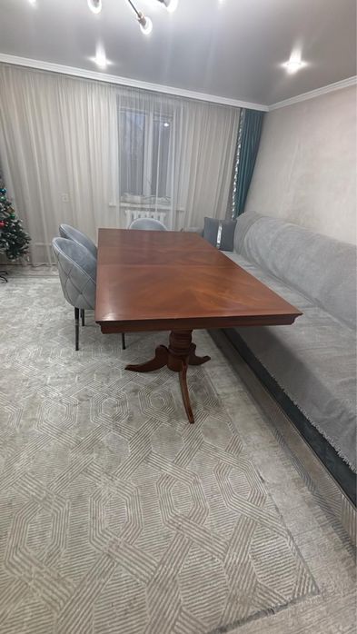 Продается стол, в хорошем состоянии