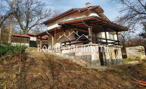 Къща с панорамна гледка