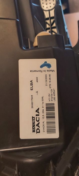 Far stânga, Dacia Logan 2023
