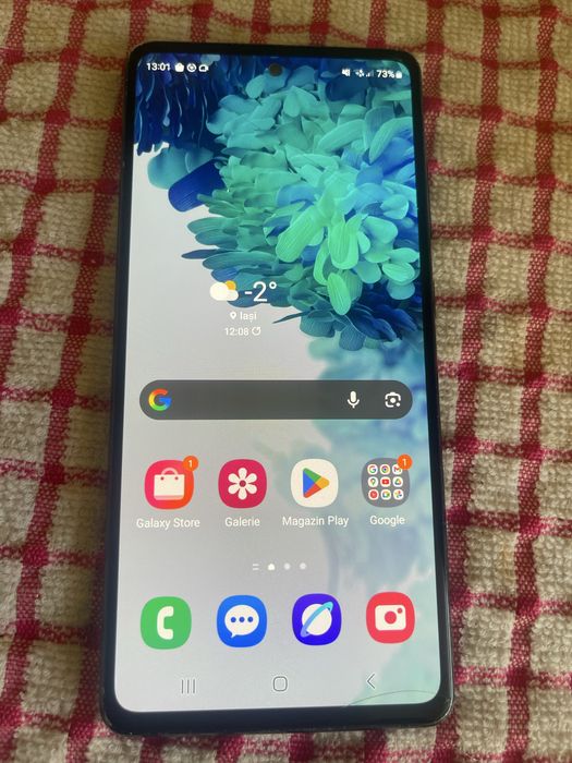 Samsung S20 FE 6GB ram 128 rom