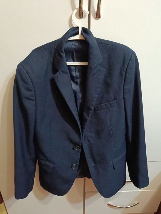 Продам школьный пиджак для мальчика