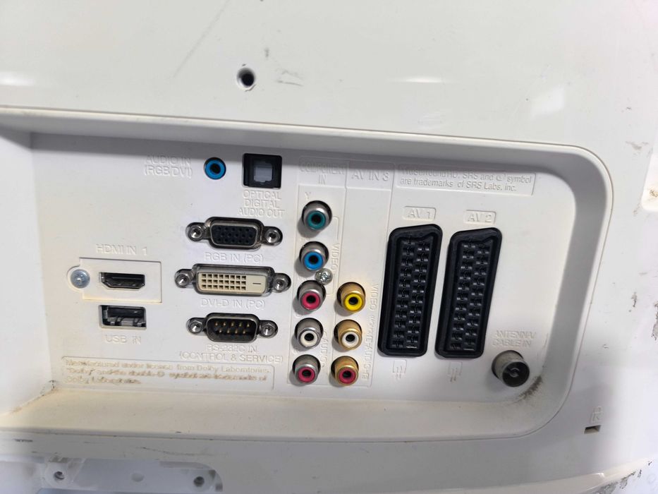 Televizor LG FLATRON M2262D 22 inch Full HD cu porturi multiple