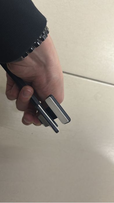 Вешалки, прищепки, плечики