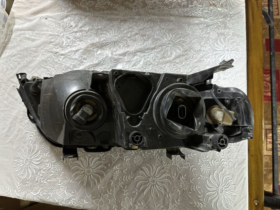 Фары бмв х5 е 53 дорест