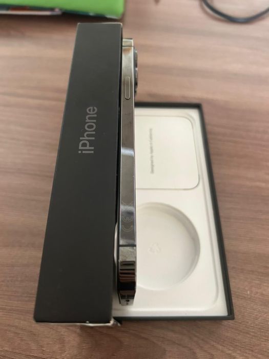 Айфон 12 про макс