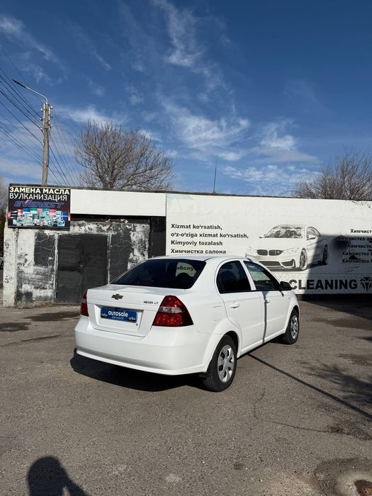 Nexia 3/2 позиция сотилади