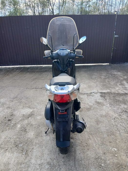 Scuter Honda SH 150