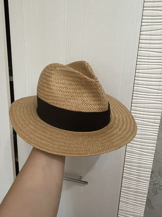 Кепки шляпы продам