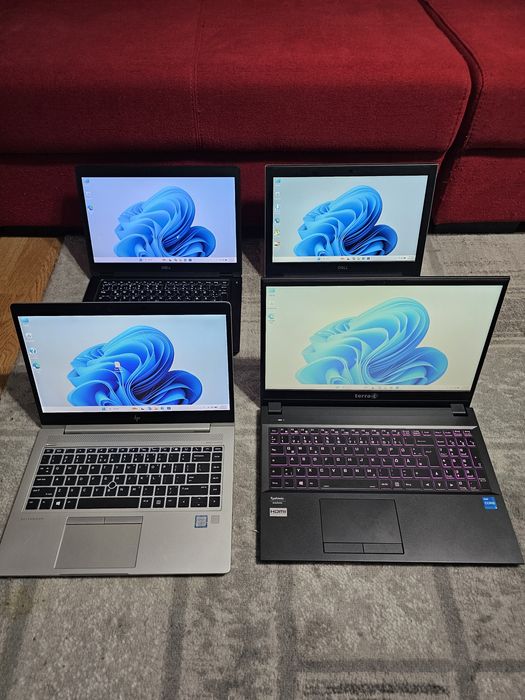 Vand laptopuri i7 si i5