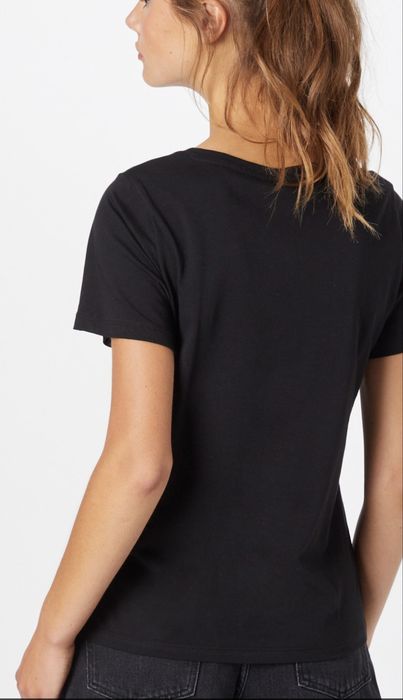 Дамска тениска нова Pieces р-р М