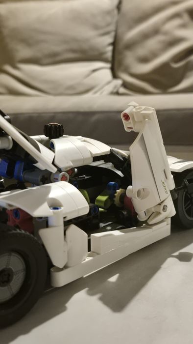 Koenigsegg jesko absolut LEGO