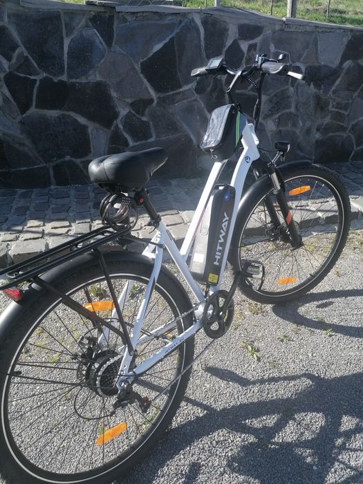 Bicicleta electrica noua