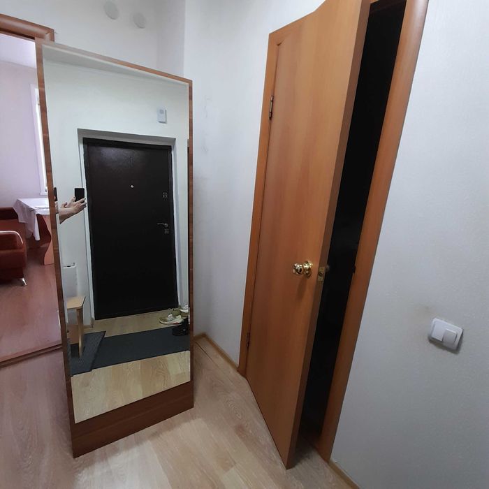 Зеркало напольное