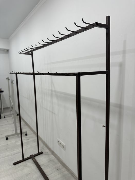 Стойка для ремней