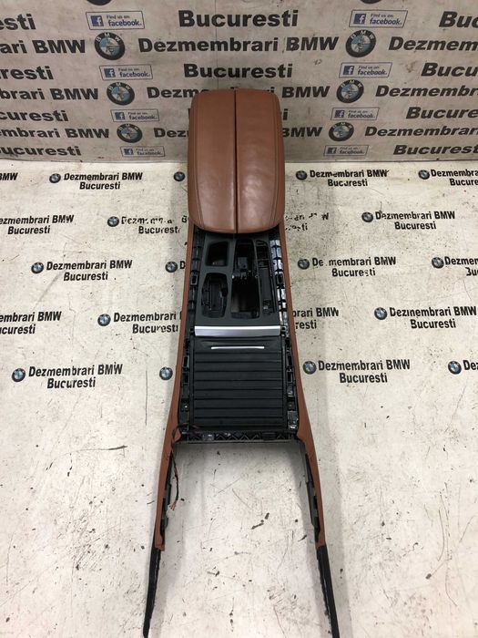Consola centrala suport de pahare cotiera BMW X5 F15 F85 X6 F16 F86 de Europa