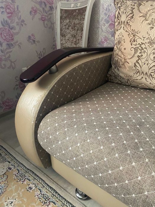 Диван еврокнижка
