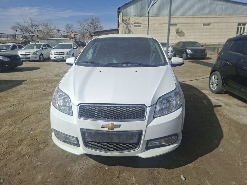 Несия 3 автомат машина зур