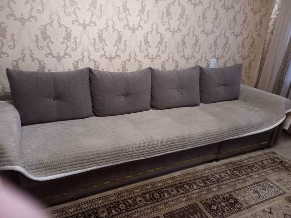 Диван для гостиной