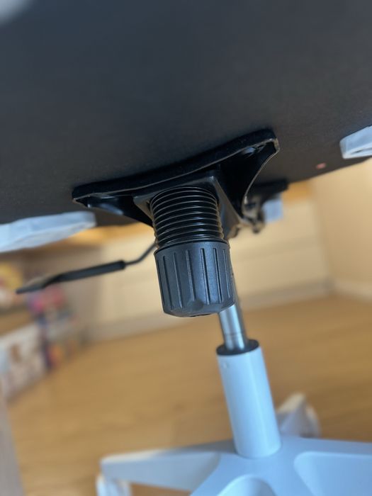 Scaun de birou alb ergonomic