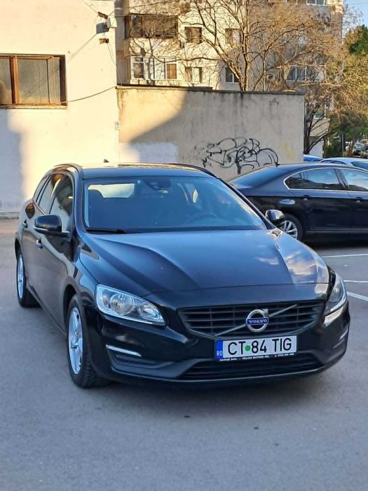 Volvo V60 D2 2017  194.500 km WhatsApp (+447584399699)