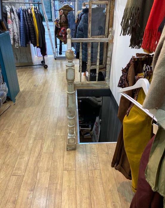 Дава се под наем Магазин в София, Център - 80 кв.м за 2000 € - Снимка #5