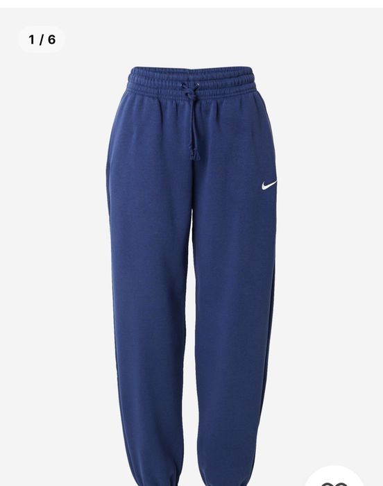 Нови долнилнища Nike Размер хс-с