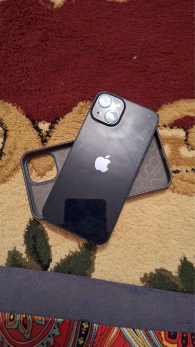 айфон 13 128гб акб 62%