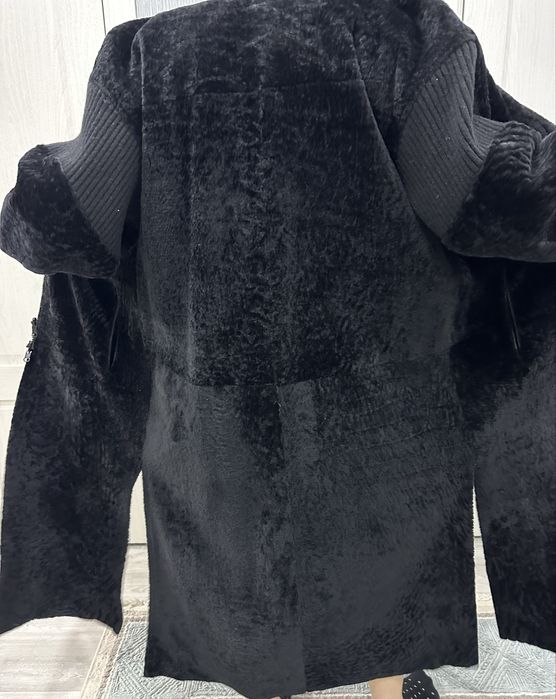 Продам женскую дубленку